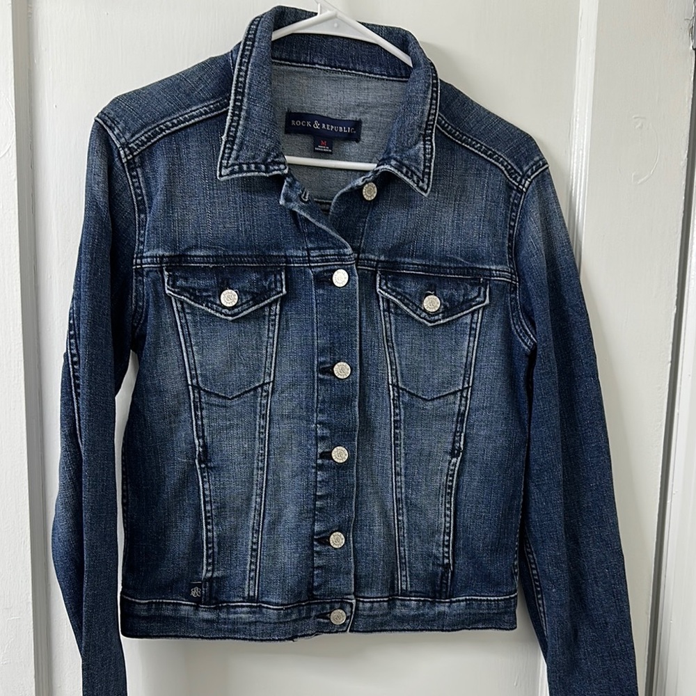 Blue Jean Jacket with Trucker Style and Contrast Stitching